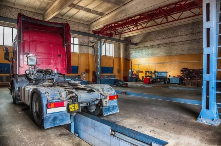 Профилактика и ремонт полуприцепов: комплексный подход к обслуживанию