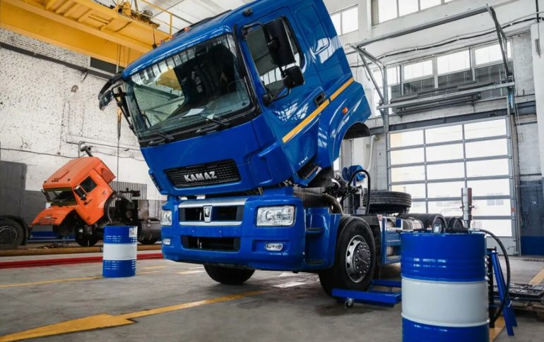 ТОП‑7 товаров для весеннего ухода за машиной от Камаз Центр