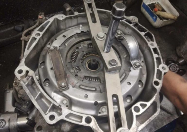 ТОП‑5 ошибок водителей, из-за которых ломается коробка DSG